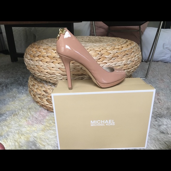 Michael Kors > Hamilton Peep Toe Pump US Size 7.5 - Picture 2 of 6